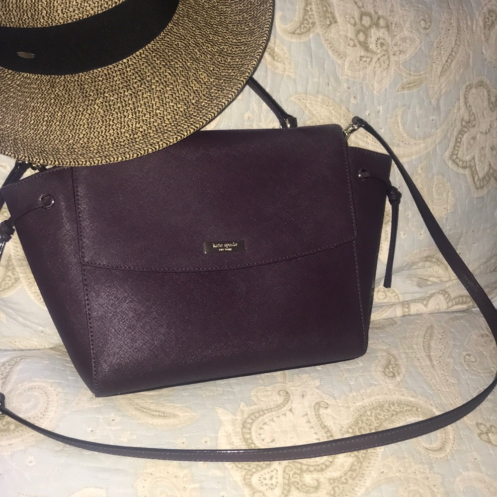 Kate Spade ♠️ - Picture 2 of 6
